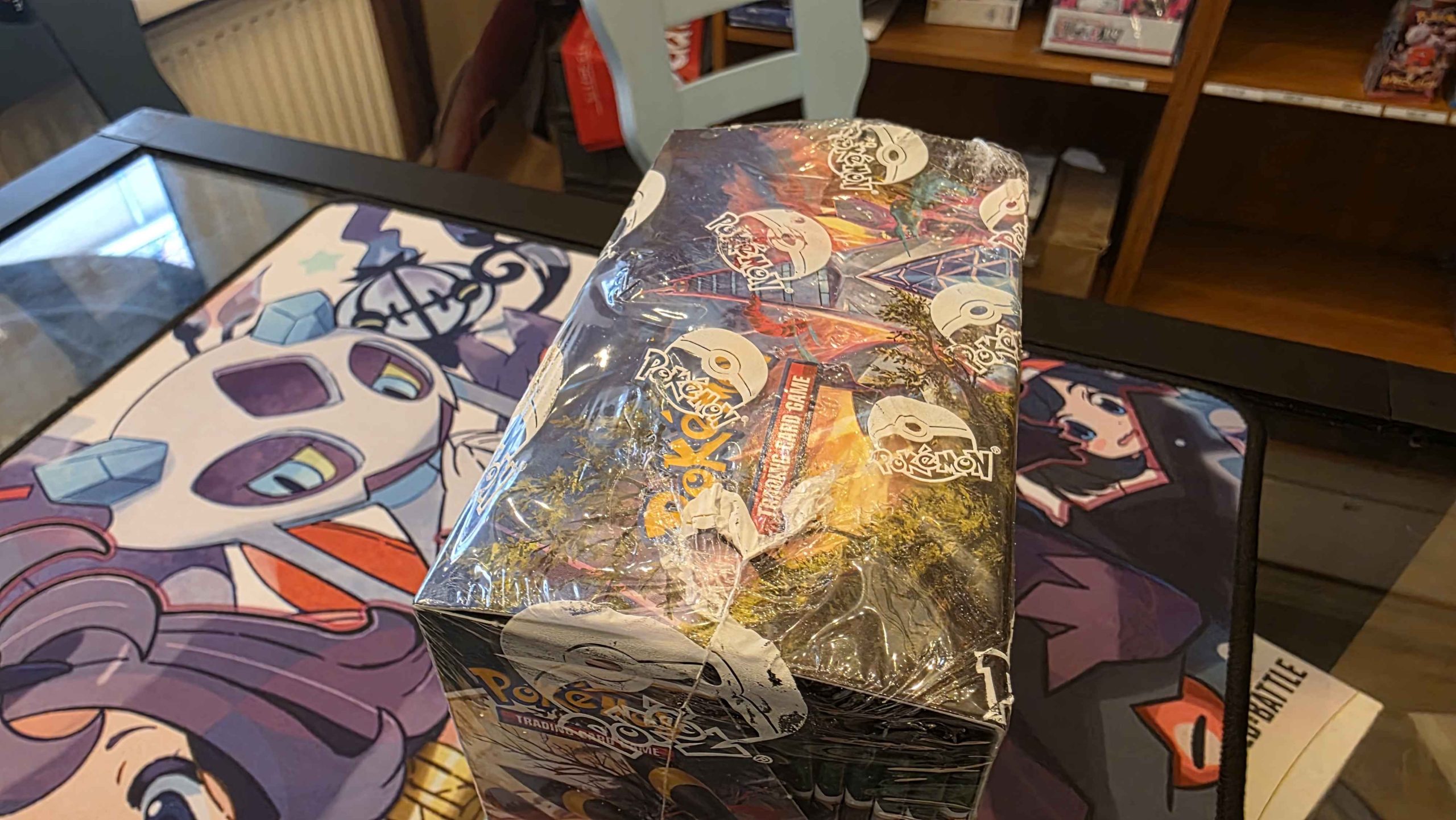 Pokemon Sword and Shield Evolving Skies booster box - eigen foto